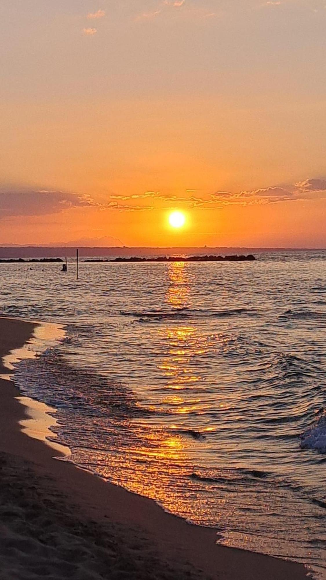 Tramonto Sul Mare Bed & Breakfast Termoli Exterior foto